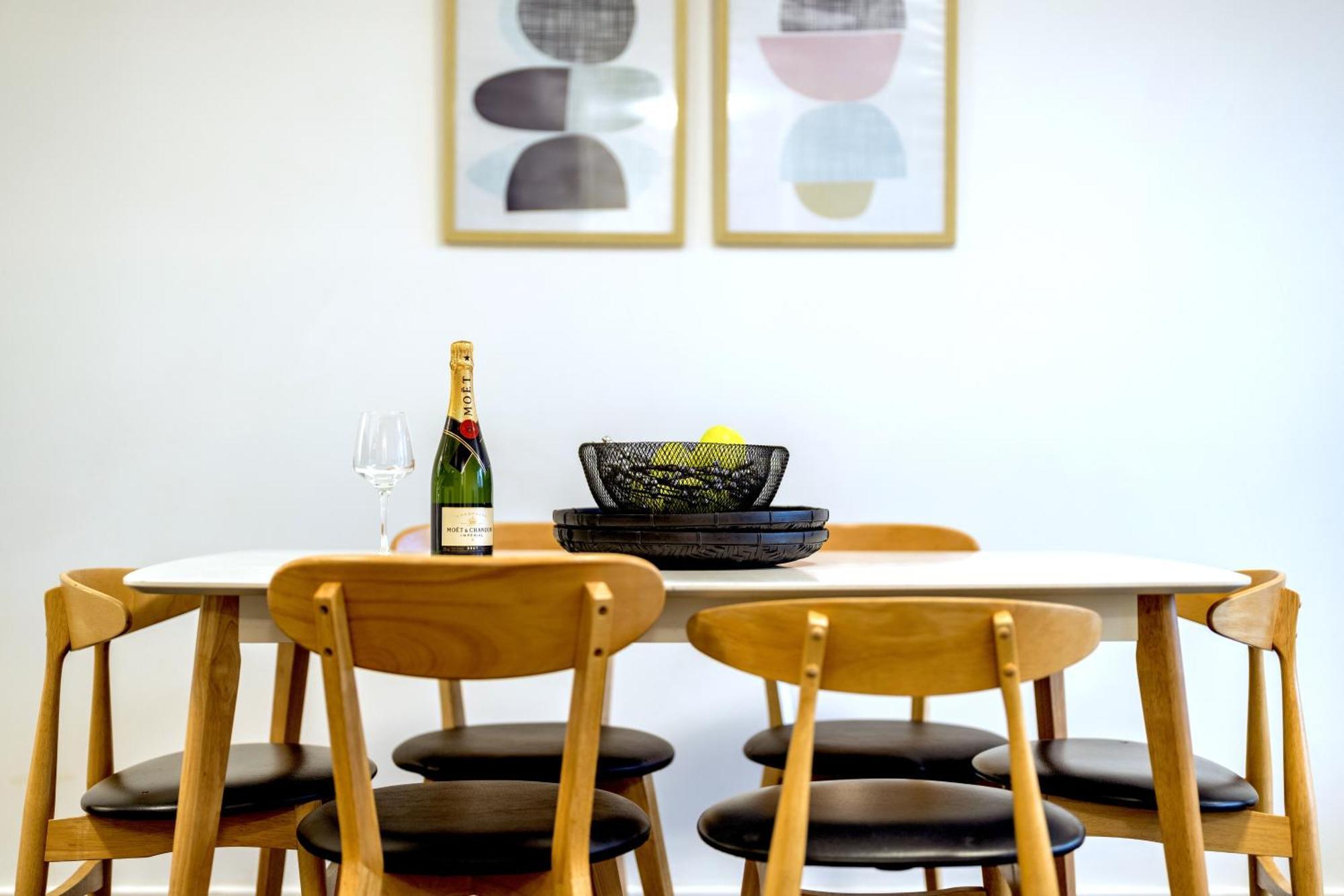 Mega Style Apartments Mainpoint Melbourne Room photo