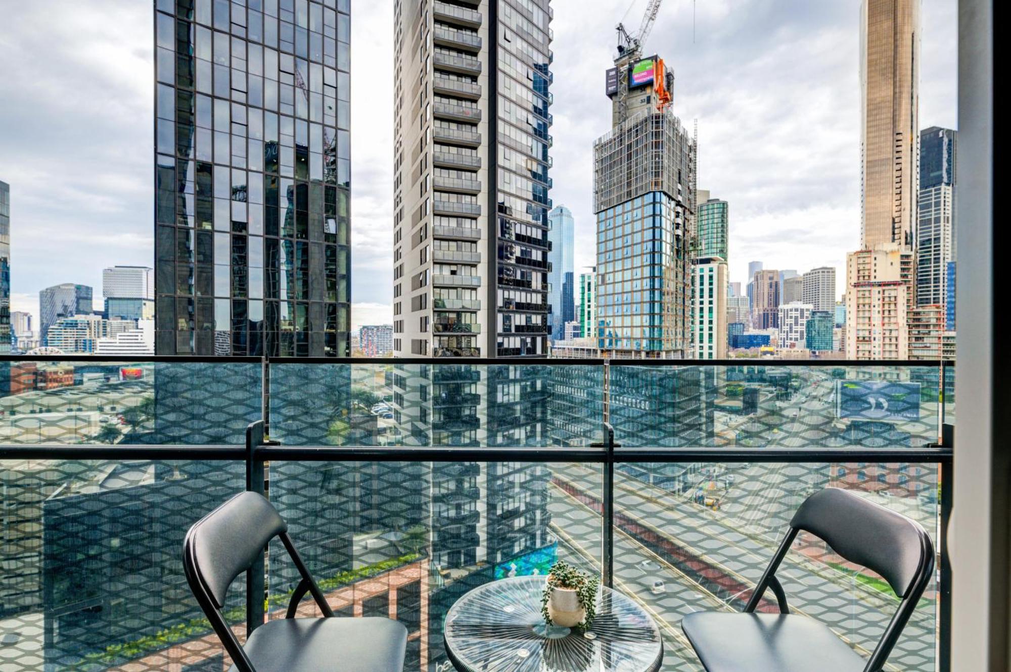 Mega Style Apartments Mainpoint Melbourne Room photo